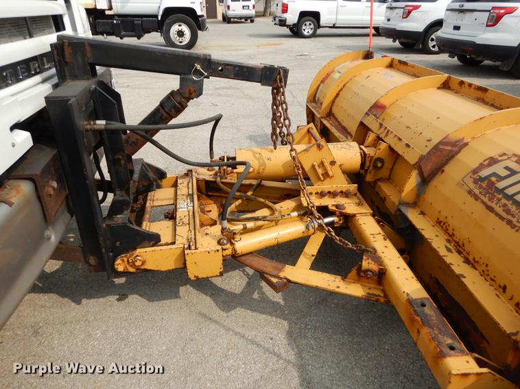 image for item DC5339 2005 Sterling L7500 dump truck