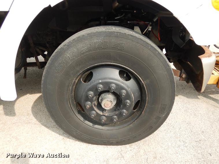 image for item DC5339 2005 Sterling L7500 dump truck