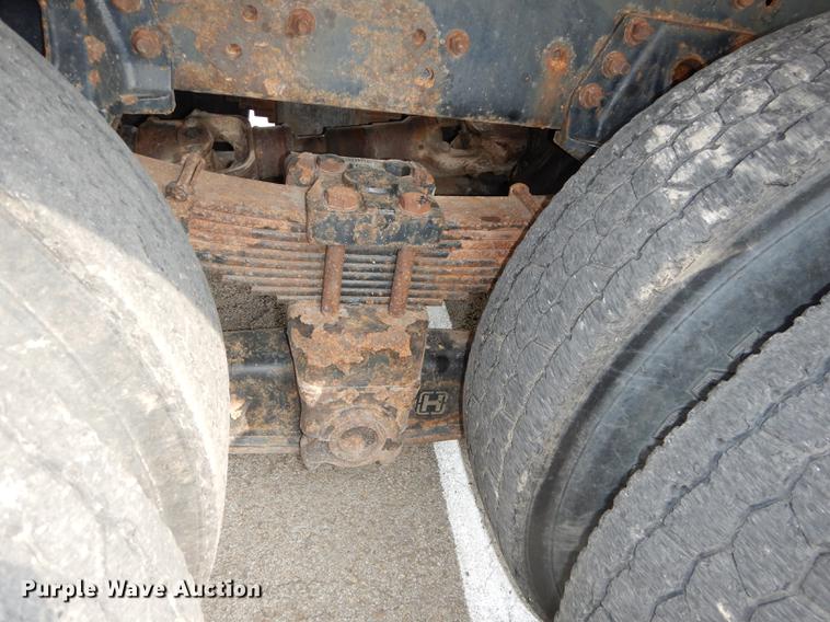 image for item DC5339 2005 Sterling L7500 dump truck