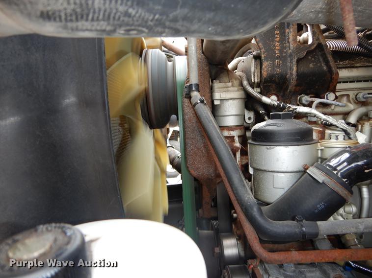 image for item DC5339 2005 Sterling L7500 dump truck