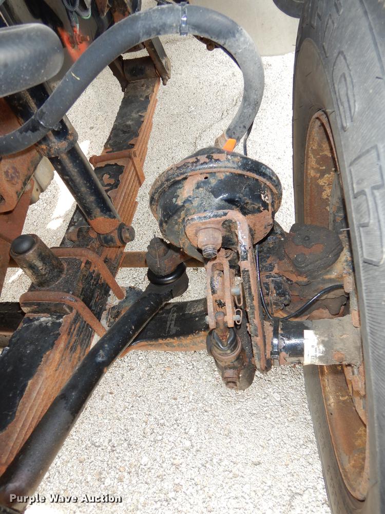 image for item DC5339 2005 Sterling L7500 dump truck