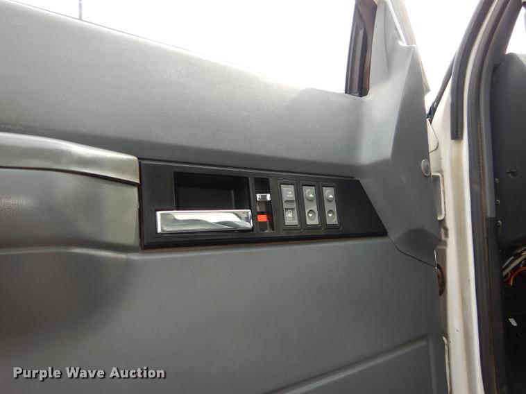 image for item DC5340 2002 GMC C8500 dump truck