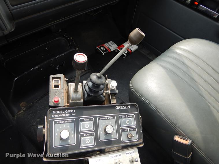 image for item DC5340 2002 GMC C8500 dump truck