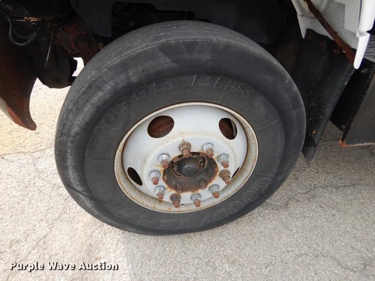 image for item DC5340 2002 GMC C8500 dump truck