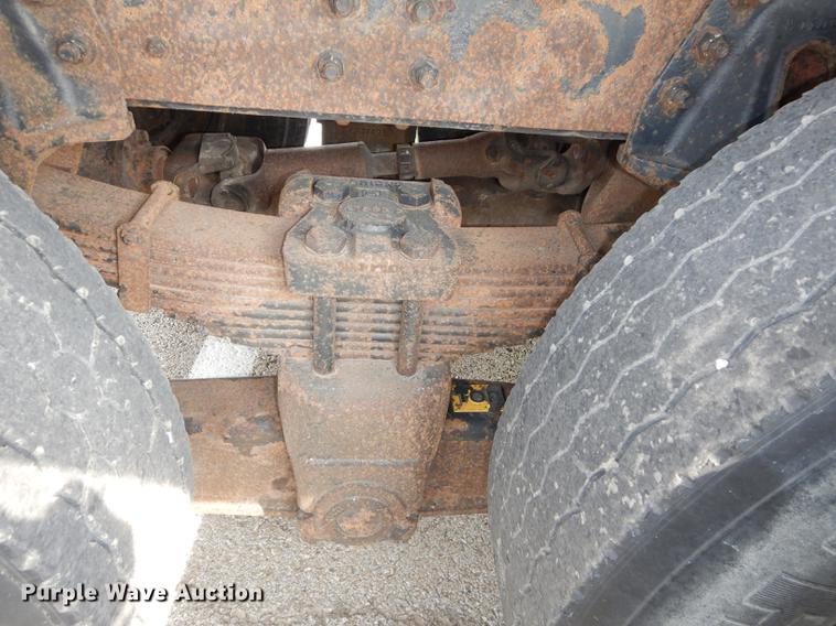 image for item DC5340 2002 GMC C8500 dump truck