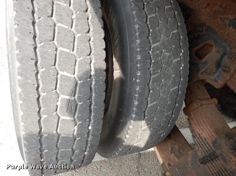 image for item DC5340 2002 GMC C8500 dump truck