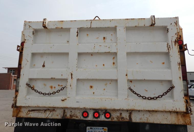 image for item DC5340 2002 GMC C8500 dump truck