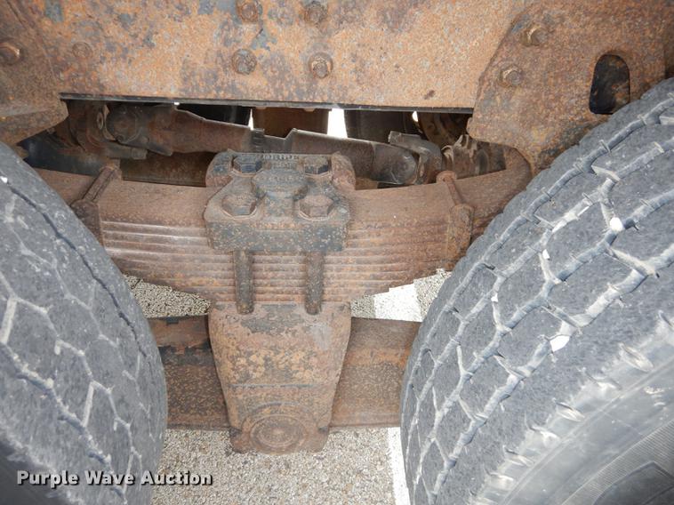 image for item DC5340 2002 GMC C8500 dump truck