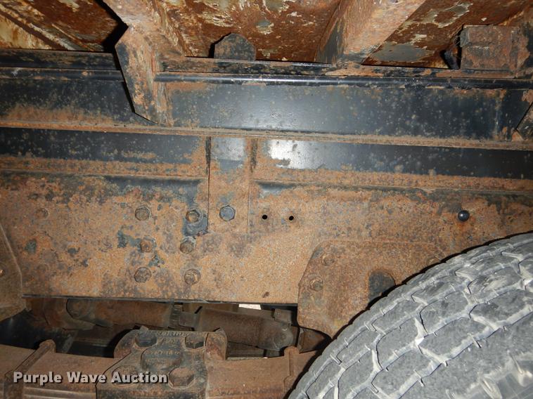 image for item DC5340 2002 GMC C8500 dump truck