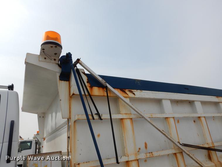 image for item DC5340 2002 GMC C8500 dump truck