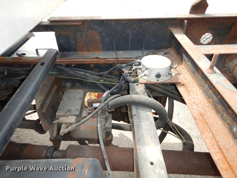 image for item DC5340 2002 GMC C8500 dump truck