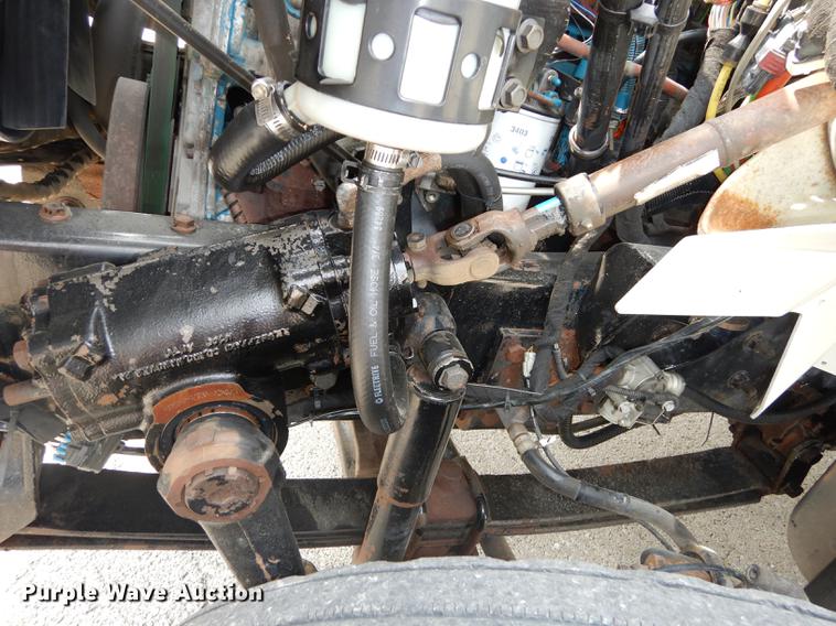 image for item DC5341 2004 International 7400 dump truck