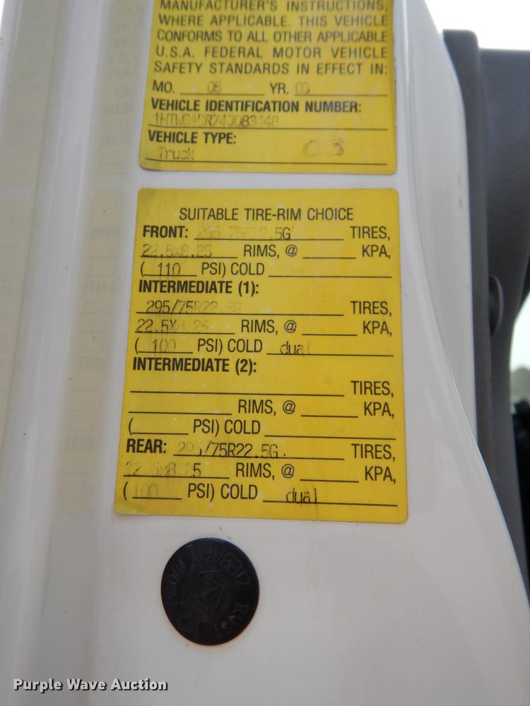 image for item DC5341 2004 International 7400 dump truck