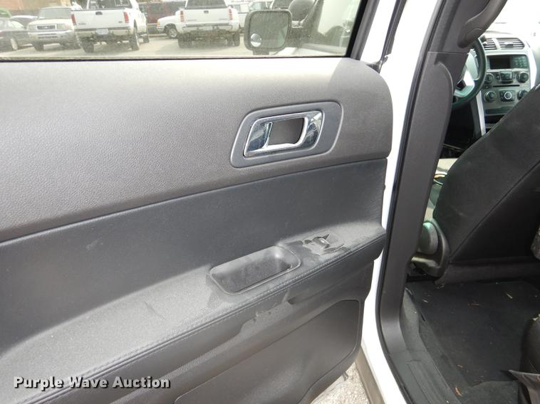 image for item DC5346 2015 Ford Explorer Police Interceptor SUV