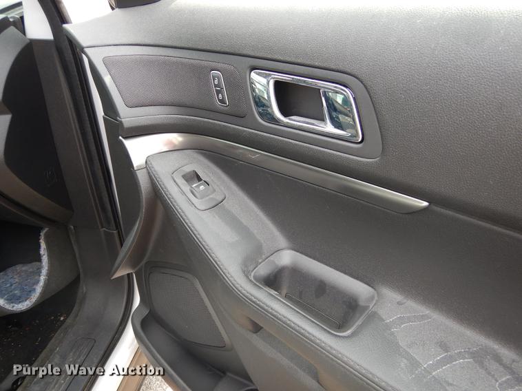 image for item DC5346 2015 Ford Explorer Police Interceptor SUV