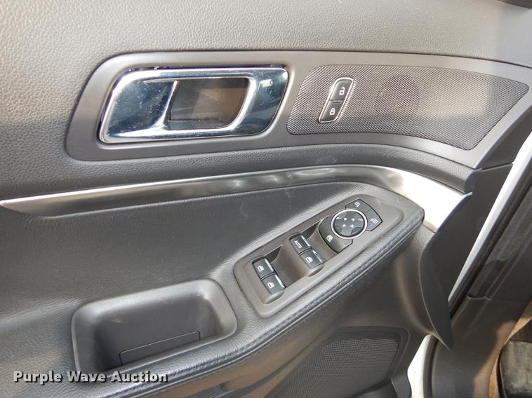 image for item DC5348 2013 Ford Explorer Police Interceptor SUV