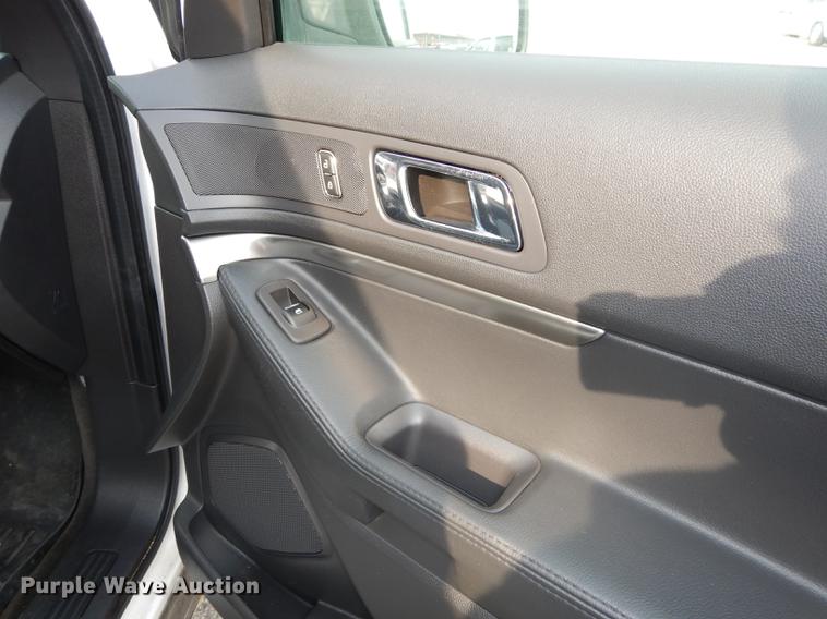 image for item DC5348 2013 Ford Explorer Police Interceptor SUV