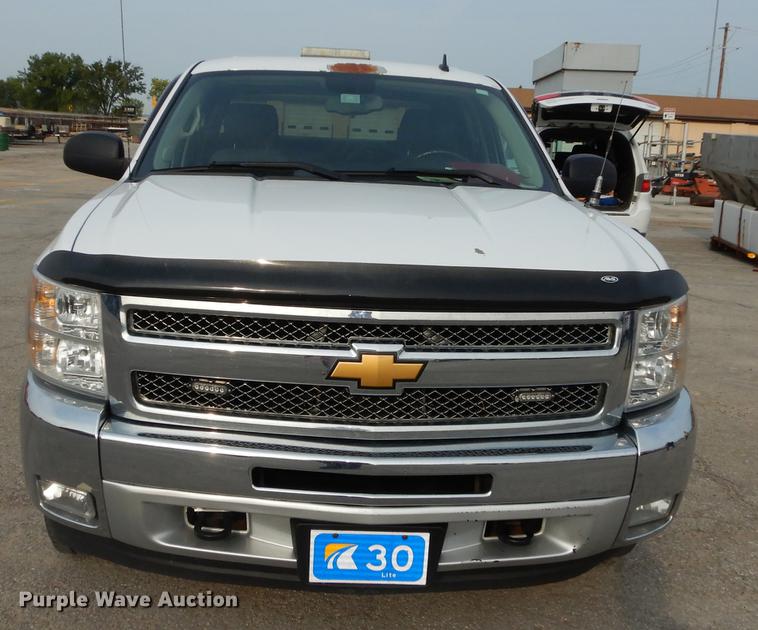 image for item DD0826 2012 Chevrolet Silverado 1500 Z71 Crew Cab pickup truck