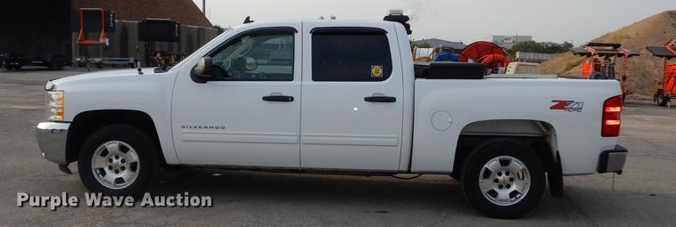 image for item DD0826 2012 Chevrolet Silverado 1500 Z71 Crew Cab pickup truck