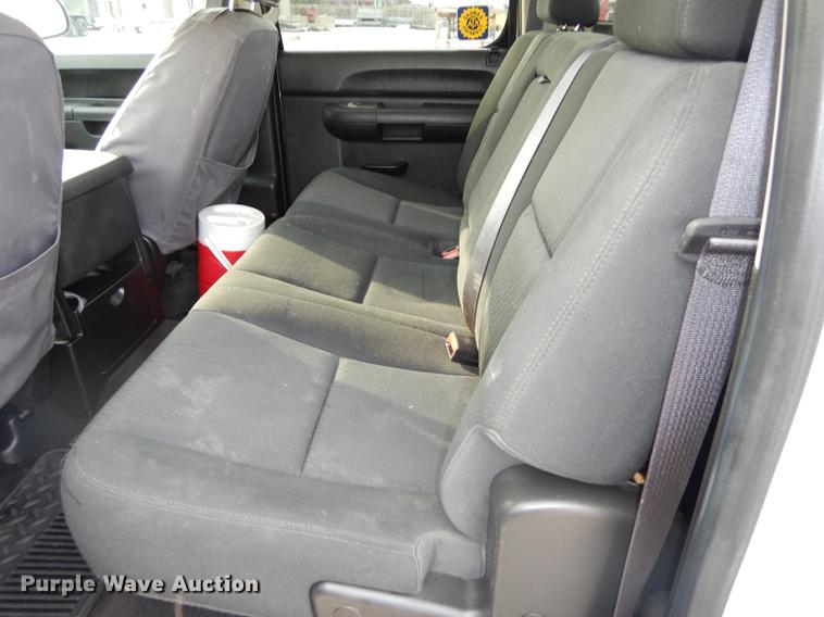 image for item DD0826 2012 Chevrolet Silverado 1500 Z71 Crew Cab pickup truck