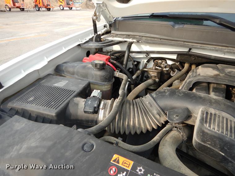 image for item DD0826 2012 Chevrolet Silverado 1500 Z71 Crew Cab pickup truck