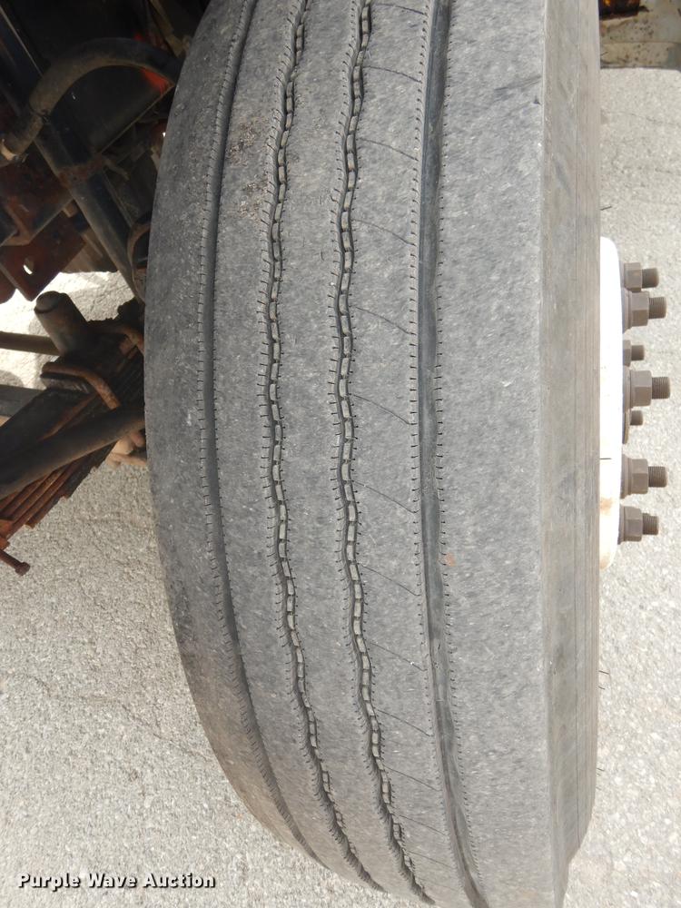 image for item DD0837 2005 Sterling L7500 dump truck