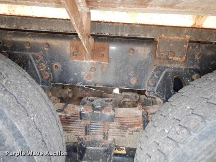 image for item DD0837 2005 Sterling L7500 dump truck