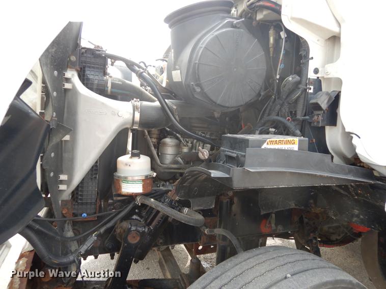 image for item DD0837 2005 Sterling L7500 dump truck