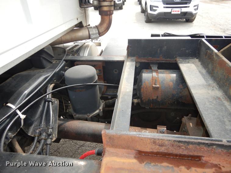 image for item DD0837 2005 Sterling L7500 dump truck