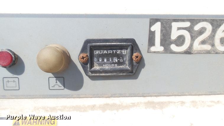 image for item EB9115 Tennant 3640 sweeper