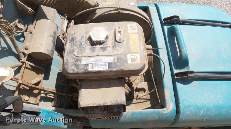 image for item EB9115 Tennant 3640 sweeper