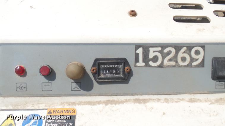 image for item EB9115 Tennant 3640 sweeper