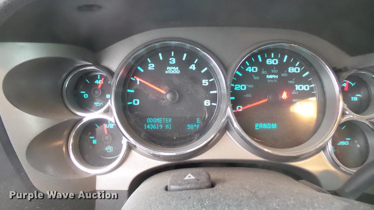 image for item EB9305 2012 Chevrolet Silverado 1500 Crew Cab pickup truck