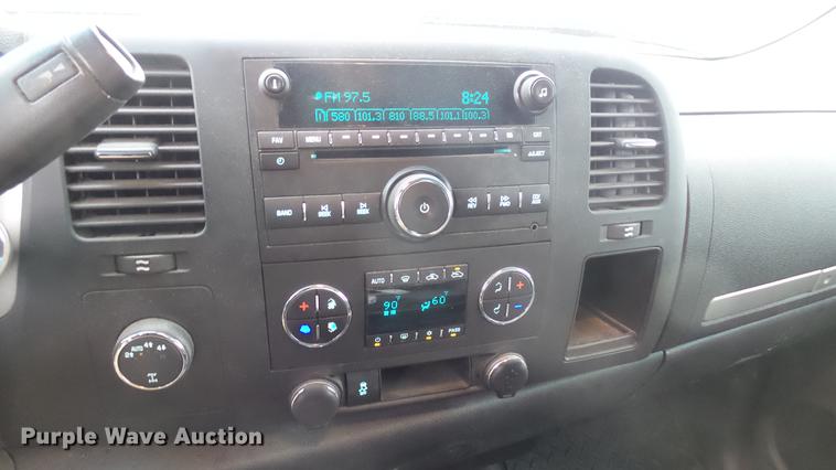 image for item EB9305 2012 Chevrolet Silverado 1500 Crew Cab pickup truck