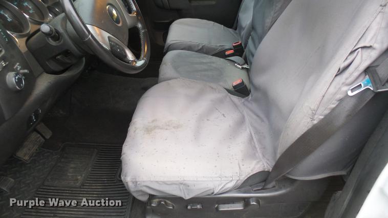 image for item EB9305 2012 Chevrolet Silverado 1500 Crew Cab pickup truck