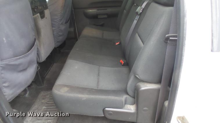 image for item EB9305 2012 Chevrolet Silverado 1500 Crew Cab pickup truck