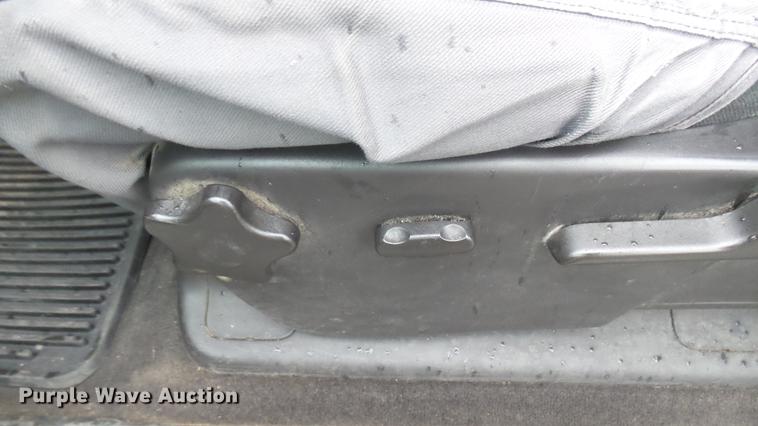 image for item EB9305 2012 Chevrolet Silverado 1500 Crew Cab pickup truck