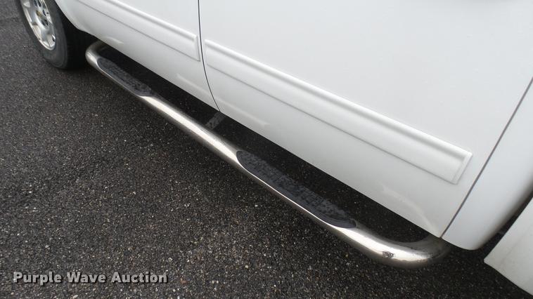 image for item EB9305 2012 Chevrolet Silverado 1500 Crew Cab pickup truck