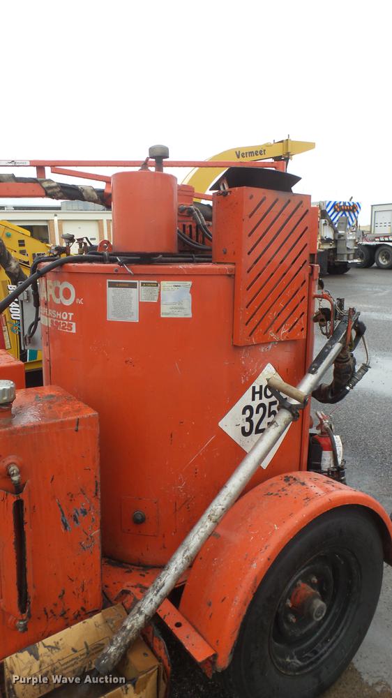 image for item EB9309 Crafco SS125 melter/applicator