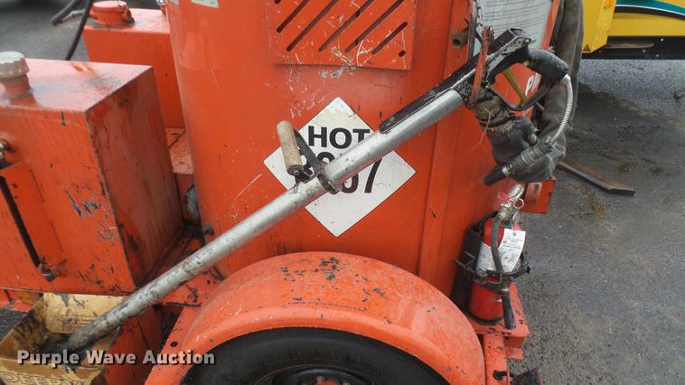 image for item EB9309 Crafco SS125 melter/applicator