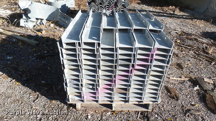 image for item EB9333 Guard rail materials