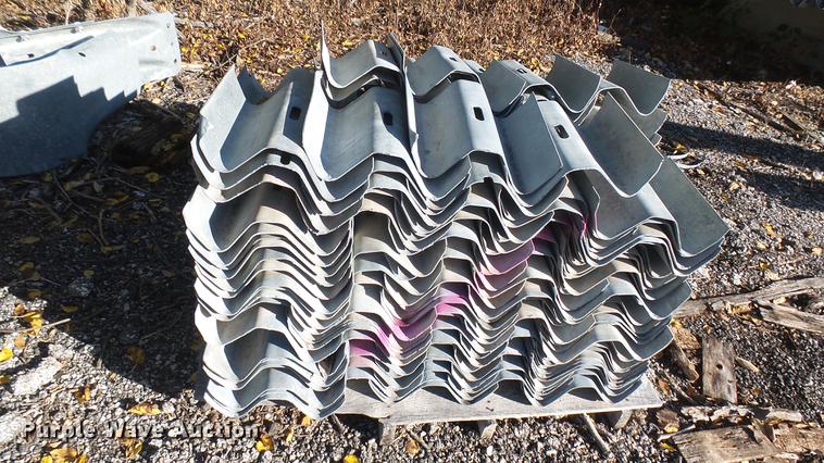 image for item EB9333 Guard rail materials