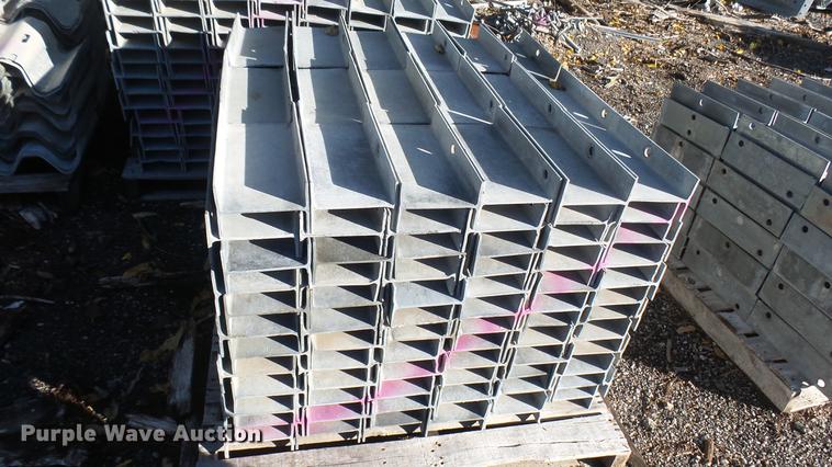 image for item EB9333 Guard rail materials