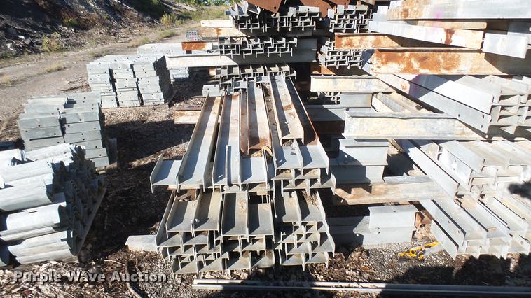 image for item EB9333 Guard rail materials