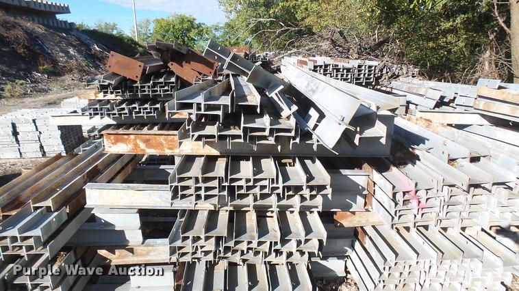 image for item EB9333 Guard rail materials