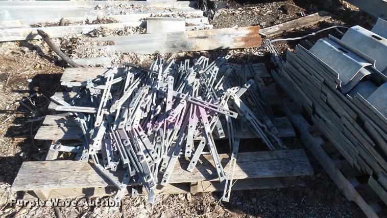 image for item EB9333 Guard rail materials