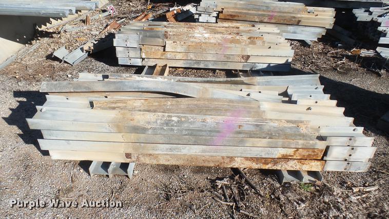 image for item EB9333 Guard rail materials