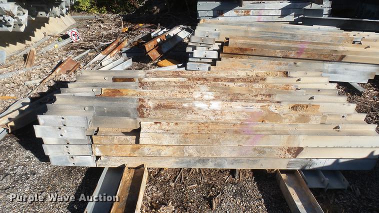 image for item EB9333 Guard rail materials