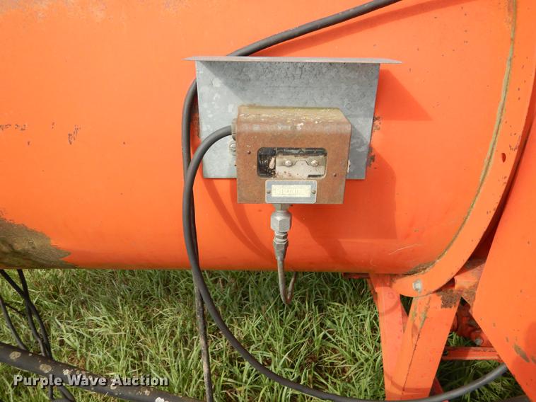 image for item BY9992 American Farm Equipment grain dryer