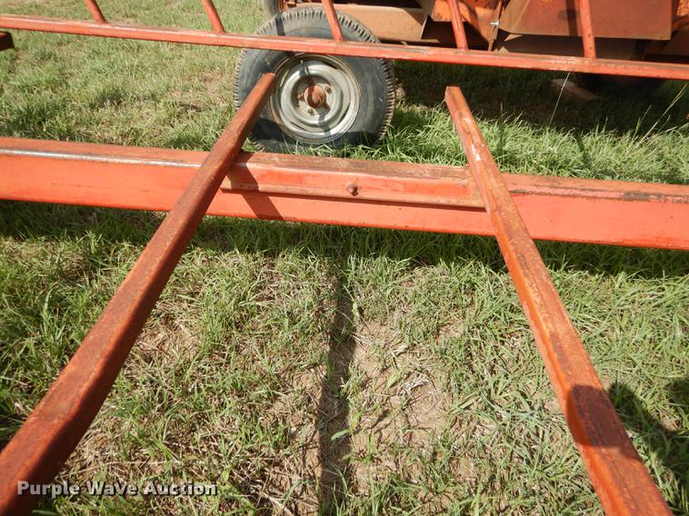 image for item BY9993 E-z Flow Stock hay feeder
